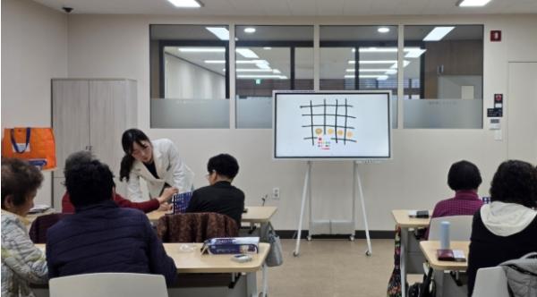 울산 동구치매안심센터, 2026년 '찾아가는 복지관 인지강화프로그램' 운영 기사 이미지