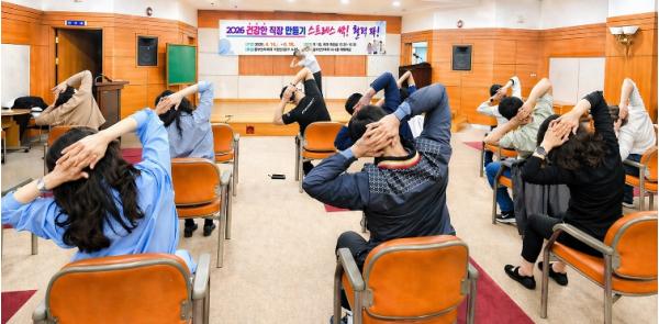 부산 동구보건소, 관내 직장인 대상 건강증진 운동교실 운영 기사 이미지
