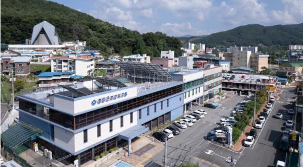 청양군보건의료원, ‘AI 기반 안과 검진’ 실시… 안과 공백 메운다 기사 이미지