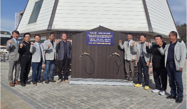 서천군 서해로타리클럽, 춘장대해수욕장에 모래털이용 에어건 설치 기사 이미지