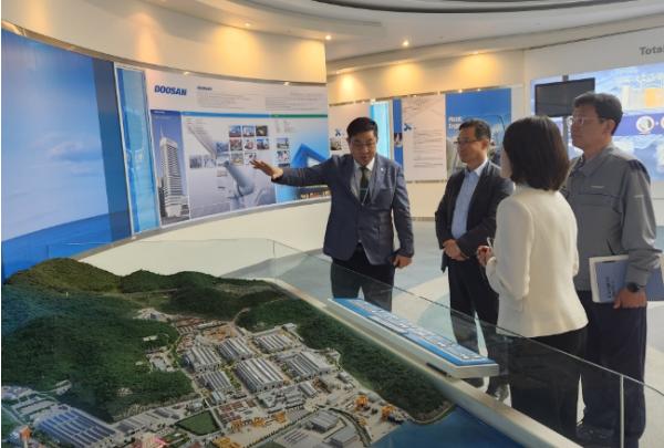 경남도, 기업 현장 누비는 ‘환경 세일즈’... 대기질 개선·상생협력 본격화 기사 이미지