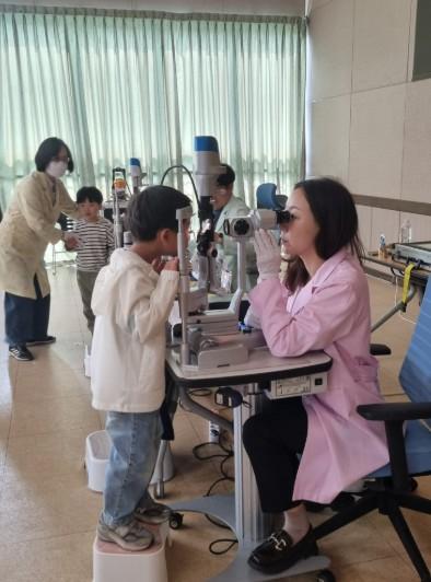 괴산군보건소, ‘2026년 취학 전 어린이 무료 눈 정밀검진’ 성료 기사 이미지
