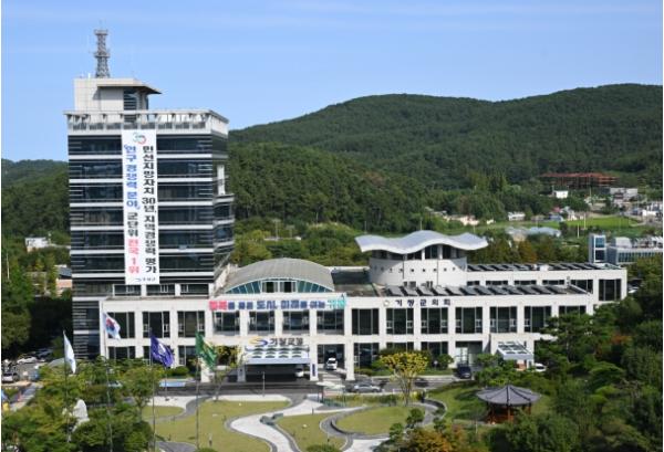 기장군, 미래 인재 키운다...2026년 상반기 장학생 모집 기사 이미지