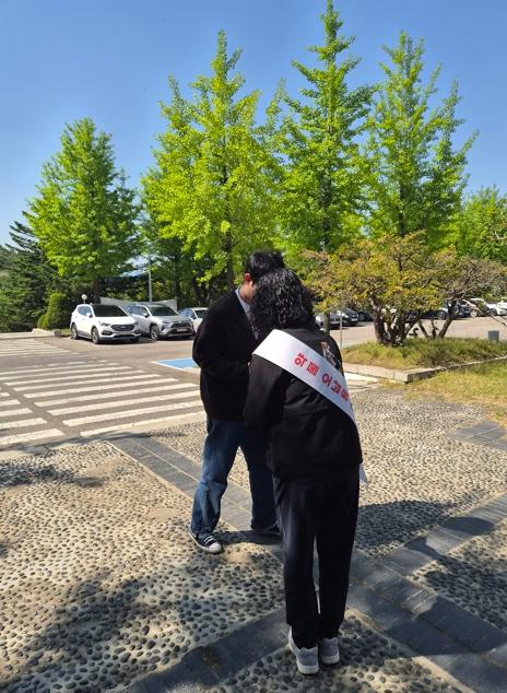 동대문구, 대학가 찾아 ‘OFF 마약’ 캠페인 실시 기사 이미지
