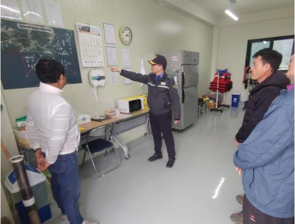 사천해양경찰서장, 관내 수상레저사업장 현장점검 실시 기사 이미지
