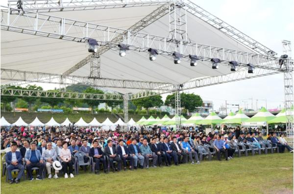 나주시, 영산강 봄밤 수놓은 홍어와 한우의 향연…3일간 대장정 돌입