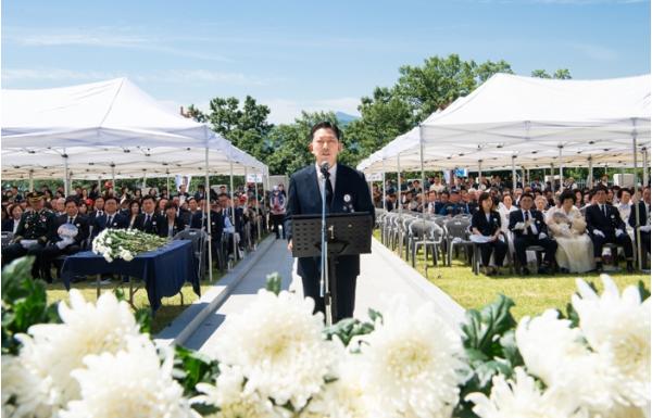 호국영령 희생 기린 구미시…제71회 현충일 추념식 거행 기사 이미지