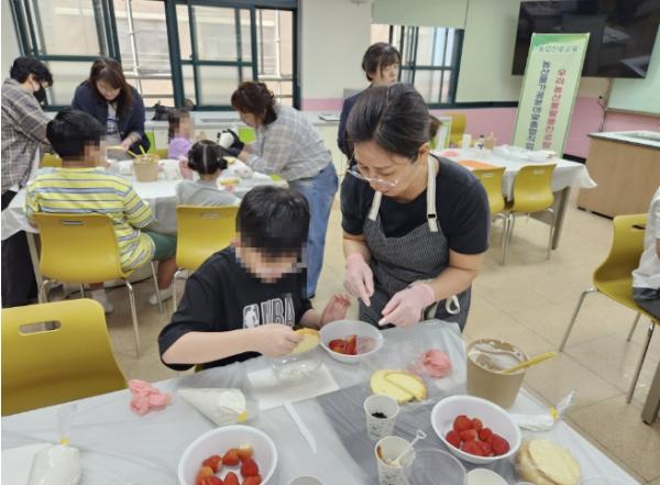 계룡시, 특수교육 대상자 맞춤형 직업 체험 성료 기사 이미지