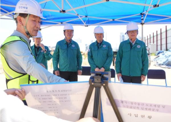 김석필 천안시장 권한대행, 하절기 대비 주요 사업장 안전점검 기사 이미지