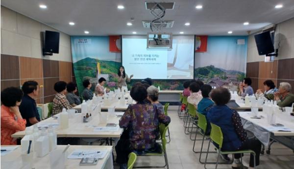 영주시보건소, ‘오손도손 만들기 교실’로 건강마을 활력 더한다 기사 이미지