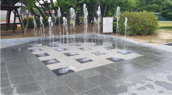 이천시 종합운동장 바닥분수 운영 기사 이미지
