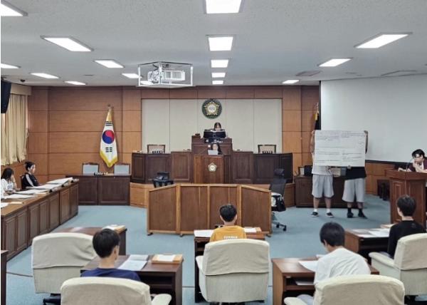 부산 서구 아동·청소년의회 본회의 개최 기사 이미지