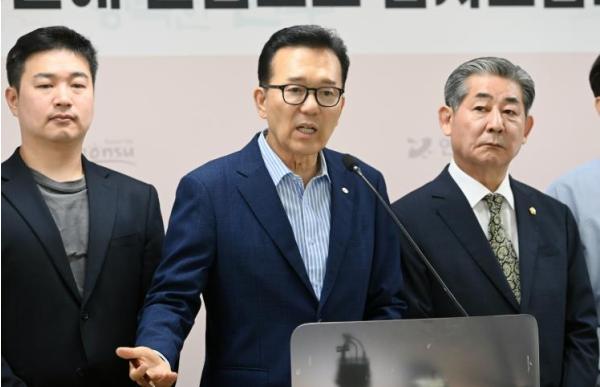 이재호 연수구청장, ‘중단없는 연수발전’ 다짐하며 민선 9기 출범 준비 박차 기사 이미지