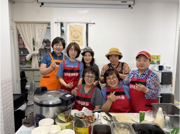 성북구, '삼태기 어울림마당' 성료…주민 참여가 이웃 나눔으로 기사 이미지