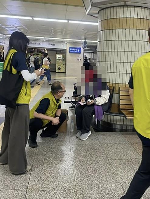 성남시, 폭염 속 거리 노숙인 보호 활동 전개 기사 이미지
