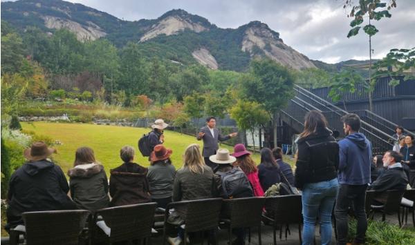 '숲은 녹색보건소!' 노원, 불암산산림치유센터 체험수기 모음집 발간 기사 이미지