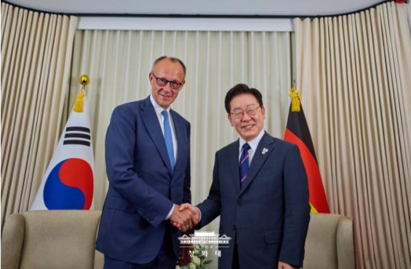 한-독 정상회담, 이재명 대통령 '방산 분야 다양한 협력 모델 모색'