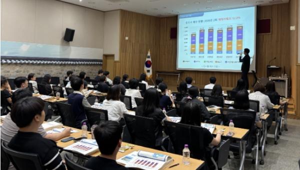 밀양시, 실무 노하우 전하는 ‘MY강사’ 교육 본격 추진 기사 이미지