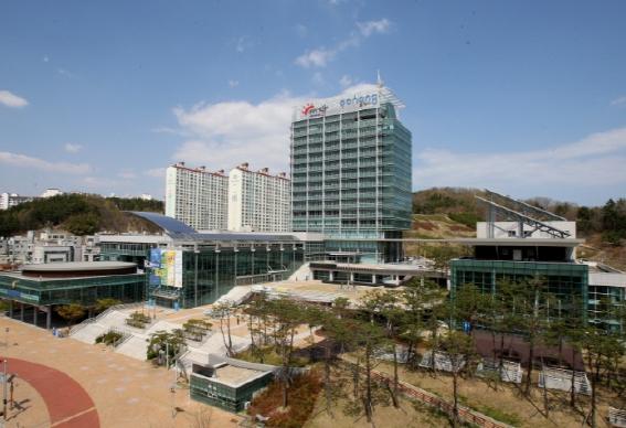 포항시, 그래핀 나노소재 AI 기반 소재·부품 실증기반 구축사업 선정 기사 이미지