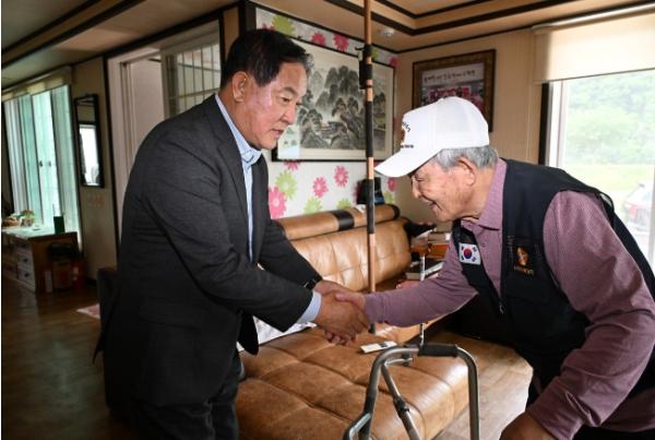 평창군, 호국보훈의 달 맞아 '참전유공자 찾아가는 감사함(函) 사업' 추진 기사 이미지