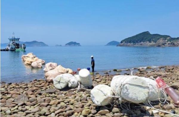 옹진청정호, 지도․소야도․덕적도 등 해안쓰레기 수거 기사 이미지