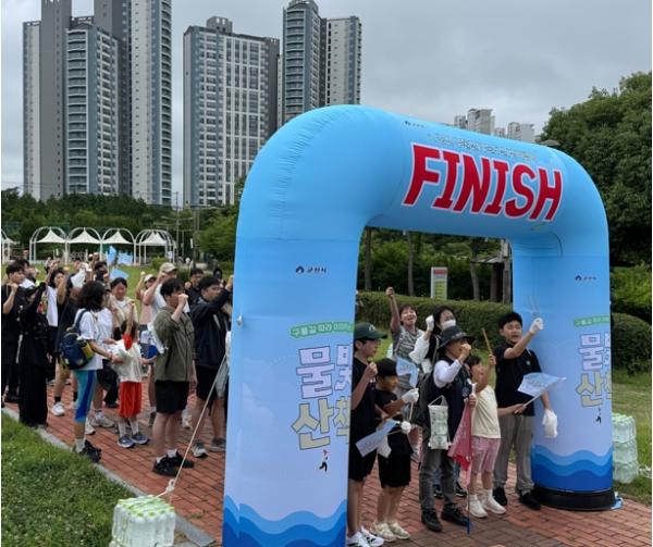 군산시,‘구불길 따라 이어지는 하루, 물빛산책’성황리에 개최