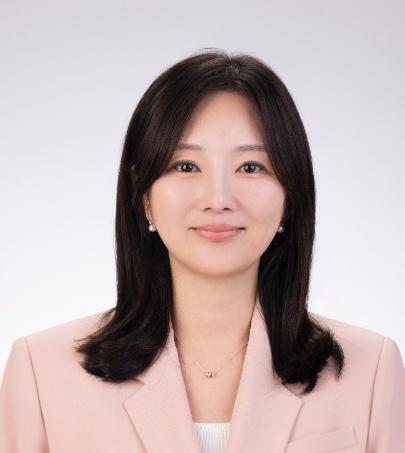 서울시의회 윤영희 의원, 청소년 스마트폰 과의존 막는다… ‘스마트기기 지도 지원 조례’ 통과