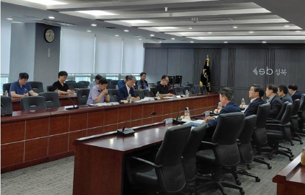 성북구, 구민 삶 바꾼 적극행정 성과 빛났다…우수공무원 8명 선발