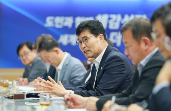 이원택 지사, 민선 9기 첫 간부회의…“도민주권·체감성장으로 전북 대도약”