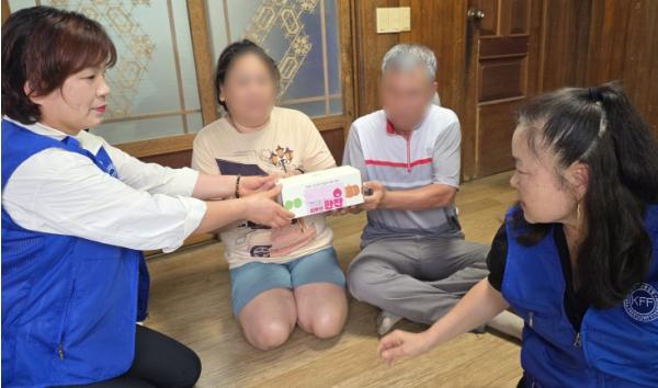 하동군자원봉사센터, “이토록 따뜻한 한잔” 나눔 활동  기사 이미지