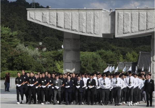 광주제일고-서울배재고 학생들 ‘화해의 손’ 맞잡았다