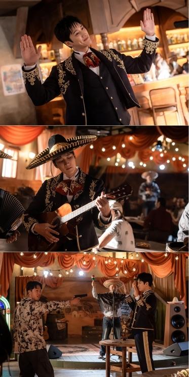 [ SBS 재벌X형사2] 안보현, 보법 다른 재벌형사 근황 공개! 변함없는 재력X관종력 ‘마리아치 이수’ 변신!