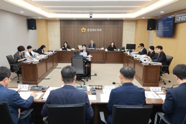 충북도의회 과학경제위 AI과학인재국 등 주요업무 추진상황 청취