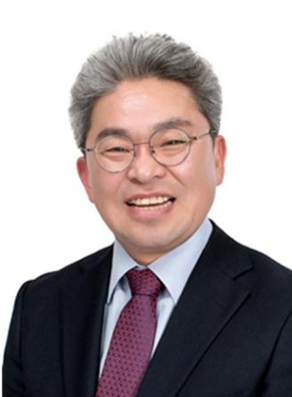 제주특별자치도의회 강철남 의원, 제13대 의회 보건복지안전위원회 첫 업무보고에서 새 도정 복지 홀대 우려