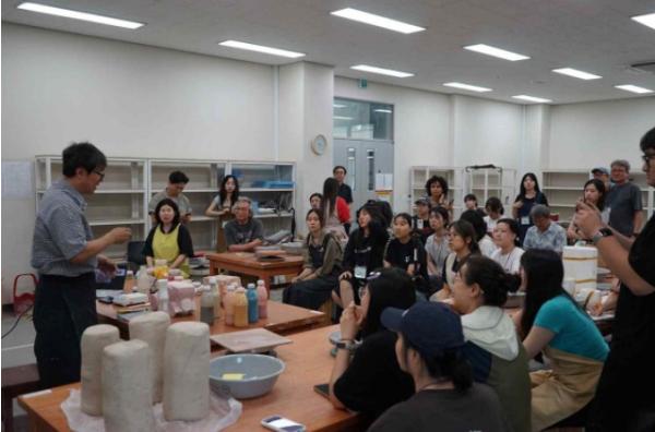 국가유산청, 동아시아 도예 전공생 40여 명 2주간 한국전통문화대에서 한국의 도자문화 체험