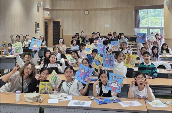 서구, 여름방학 도서관에서 즐기는 ‘북캉스’ 기사 이미지