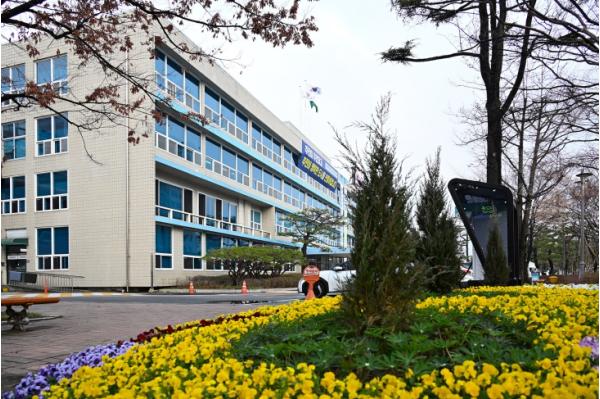 대전 중구, 침수피해 예방 위해 이동형 차수막 ‘워터댐’ 무료 대여 기사 이미지