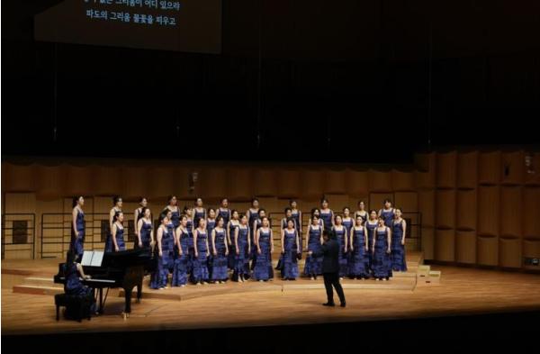 부산 남구립 오륙도여성합창단, 제16회 부산시 구·군 여성연합합창페스티벌 참가 기사 이미지