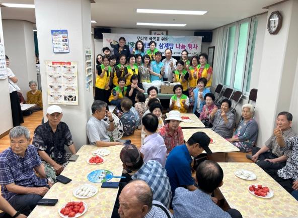 대구 동구여성단체협의회, 복날 맞이 어르신 삼계탕 나눔 행사 개최 기사 이미지