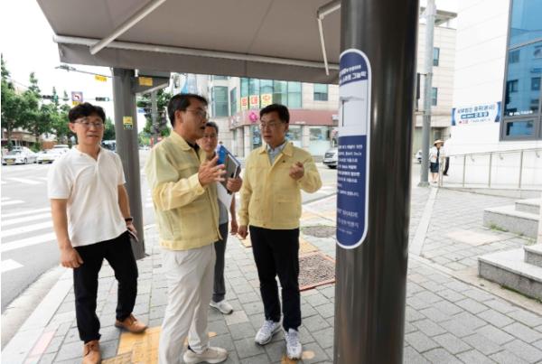 김중남 강릉시장, 폭염저감시설 현장점검...‘시민 안전 최우선’