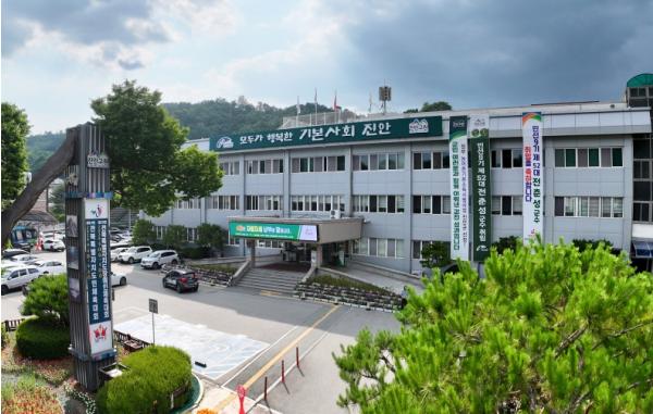 진안군, 2026년 지적재조사사업 '현장민원실' 운영 기사 이미지