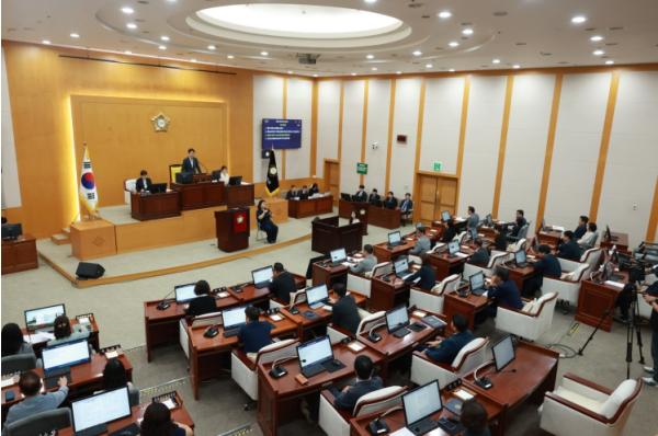 충주시의회, 제305회 임시회 폐회 기사 이미지