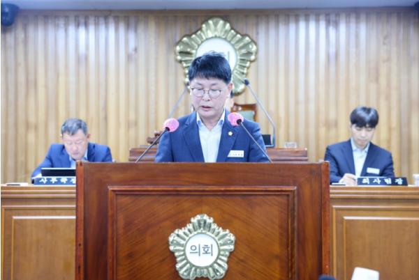 영주시의회 손성호 의원 “초고령사회 선제적 대응을 위한 복지안전망 구축 및 정주 여건(교통·의료) 개선 방안 제안”