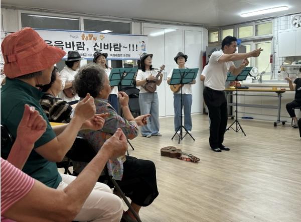 금천구, 주민 재능으로 이웃 돌본다... '이웃 안녕 자원봉사 프로그램' 운영 기사 이미지