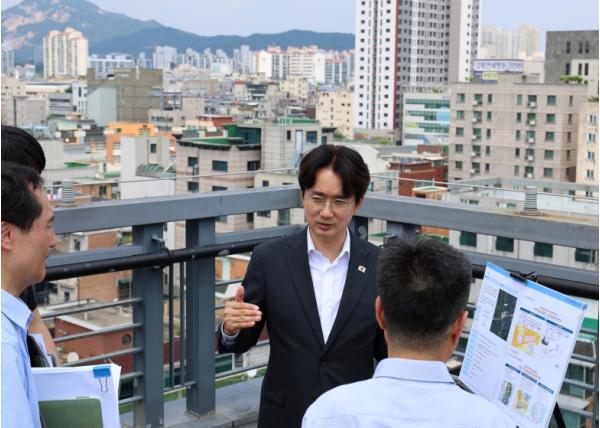 태릉입구 스카이라인 바뀐다...높이 100m 완화, 특별계획가능구역 지정으로 대규모 통합개발 길 열어 기사 이미지