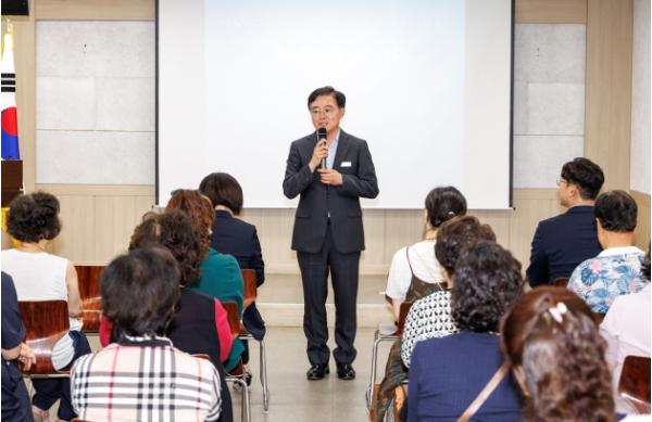 진교훈 강서구청장, “화곡동 487번지 고지대 엘리베이터 추진” 기사 이미지
