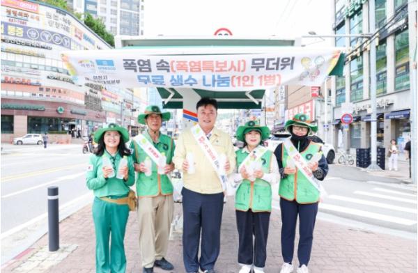 성수석 이천시장, 폭염 대응 현장 점검… 시민 안전 지키기 총력 기사 이미지