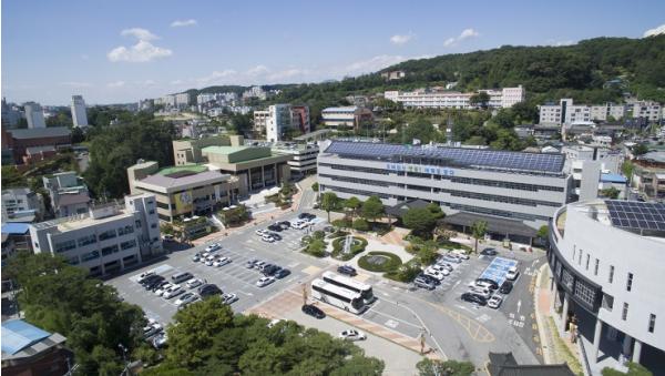 안동시노인종합복지관, 하반기 실버교양프로그램 수강생 모집 기사 이미지