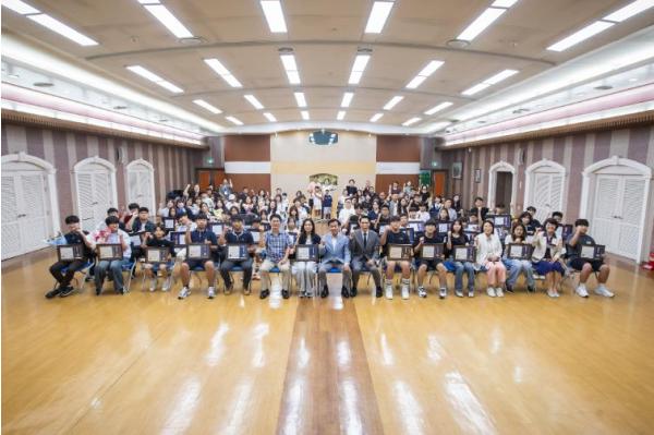 서해구, 행복교육세상봉사단 모범봉사자 표창 수여식 개최 기사 이미지