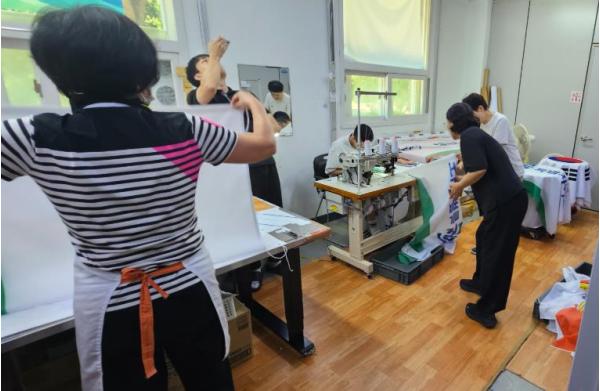 경남도-함안군, 장애인직업재활시설 대상으로 폭염 대응 합동 현장 안전 점검 나서 기사 이미지